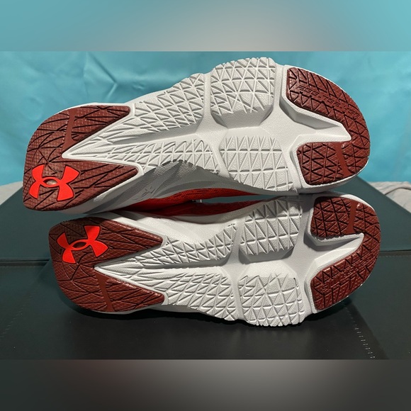 Under Armour Scramjet 5 Running Shoes “radio red” youth size 7 womens size 8.5 - Picture 6 of 6